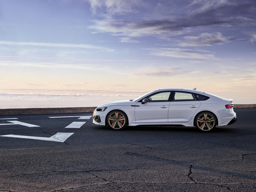  Audi RS5 Sportback (B9) 2019 года  (WW) (фото 24 из 56)
